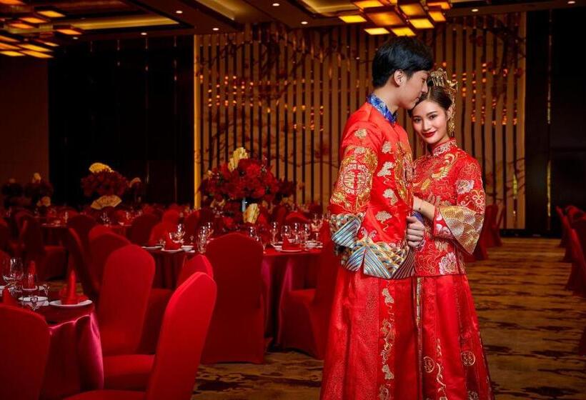 호텔 Four Points By Sheraton Liupanshui