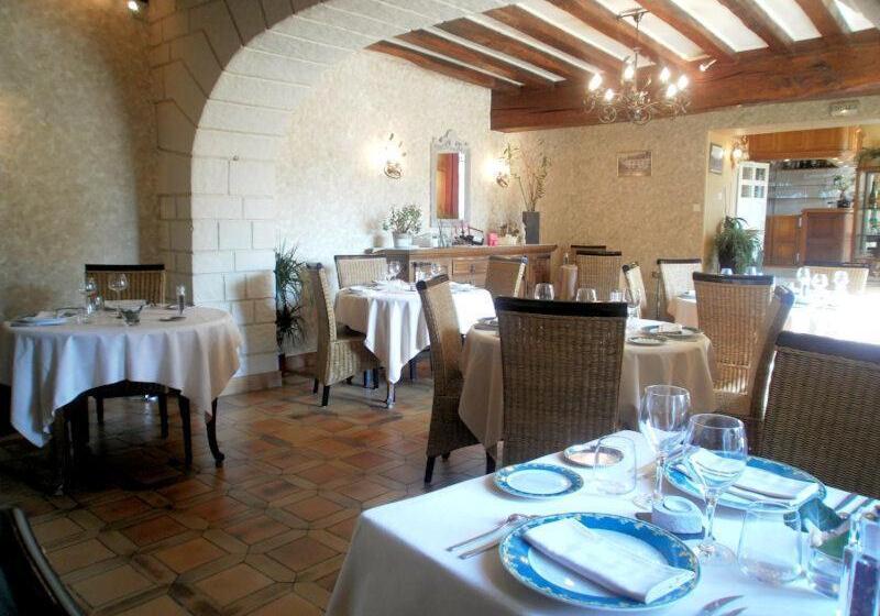 호스텔 Logis Hôtel Auberge De L Ecole