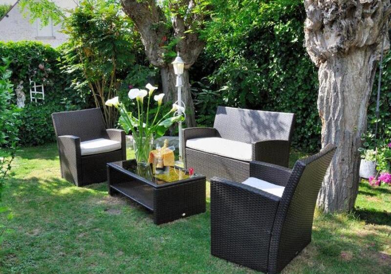 호스텔 Logis Hôtel Auberge De L Ecole