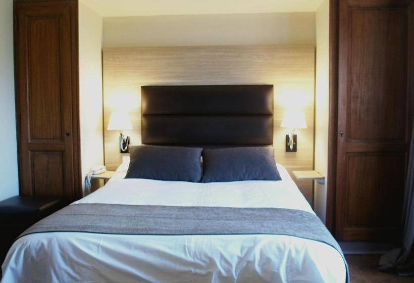 Logis Hotel Auberge De L'Hélix