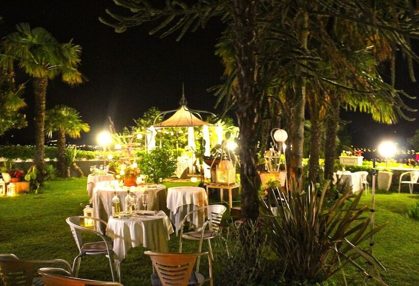 هتل Castello San Giuseppe   Historical Bed And Breakfast