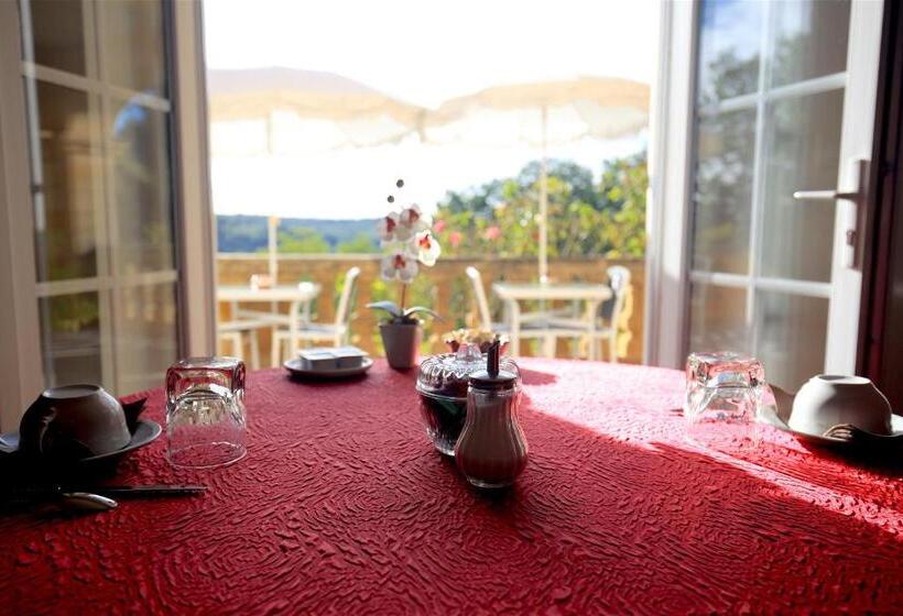 ホテル De La Pagézie