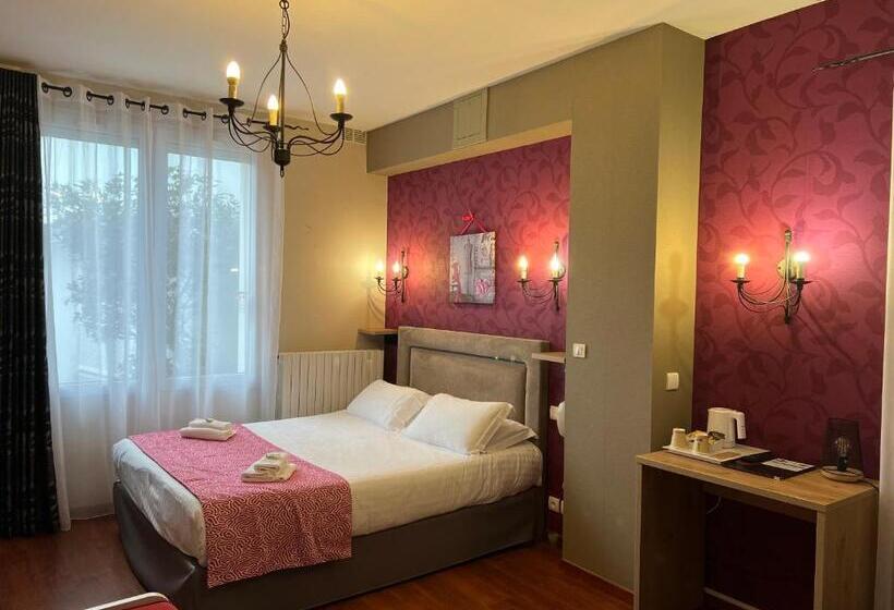 בית מלון כפרי Hôtel Calme Des Pins & Spa