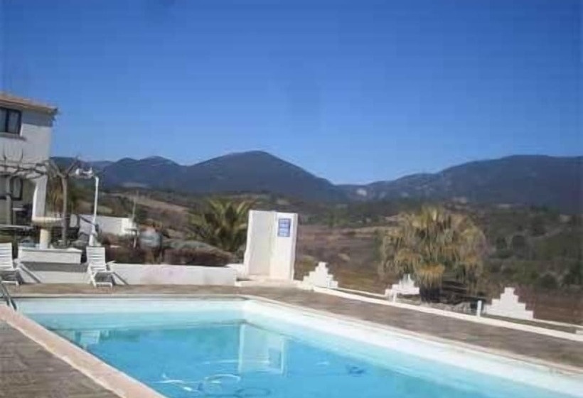 ホテル Logis Hôtel Le Pressoir