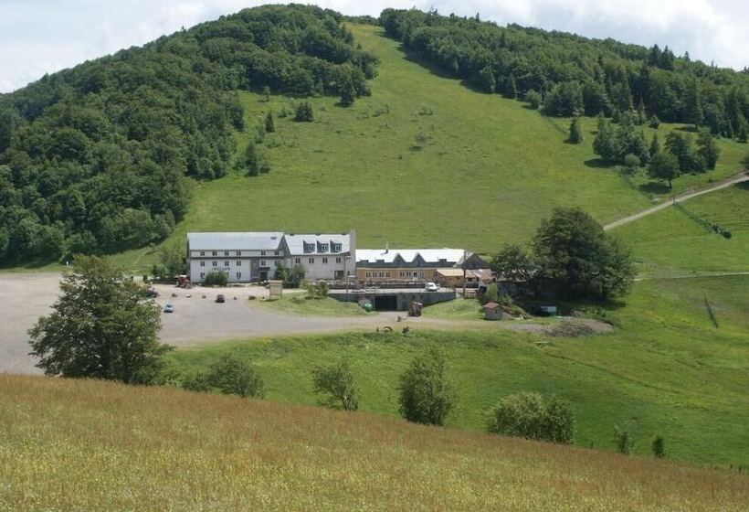 בית מלון כפרי Le Rouge Gazon