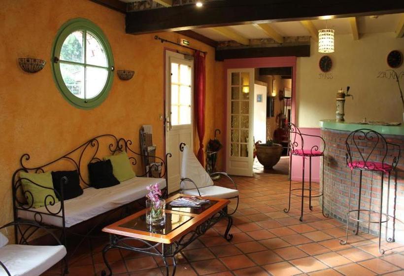 ホテル L'eolienne