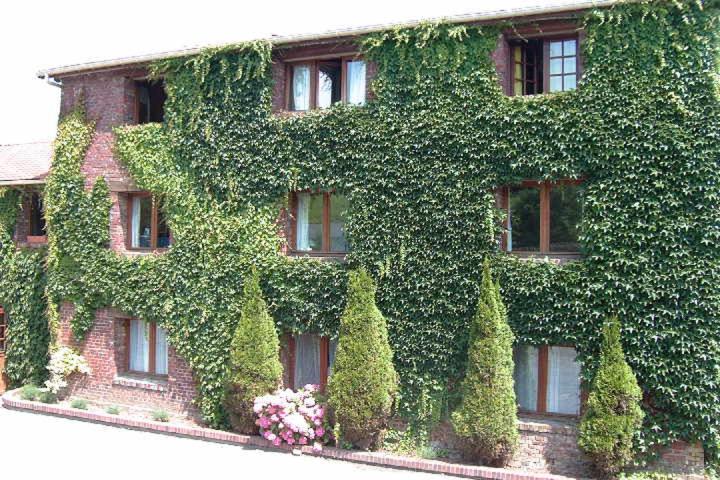 ホテル L'eolienne