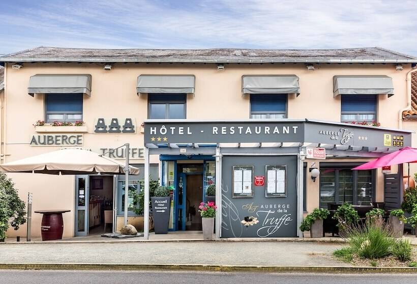ホテル Logis Auberge De La Truffe