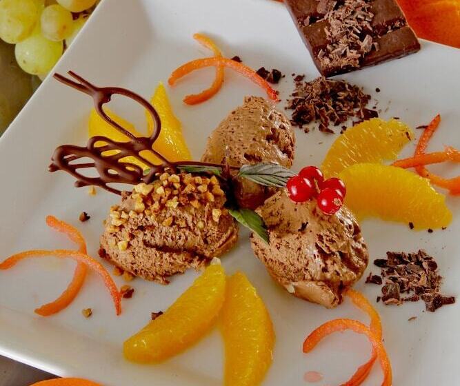 ホテル Logis Auberge De La Truffe