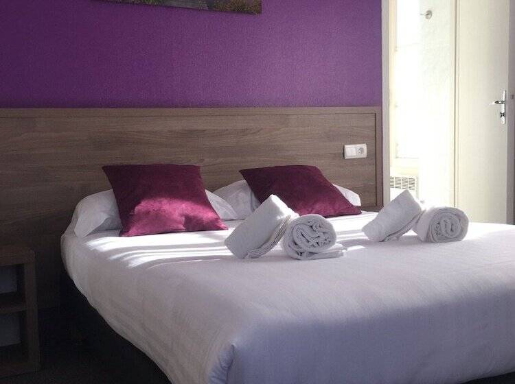 בית מלון כפרי Logis Hostellerie Du Cheval Blanc