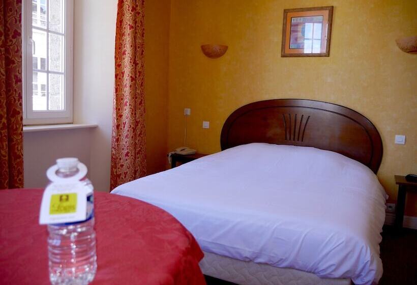 فندق Logis Hôtel Du Commerce