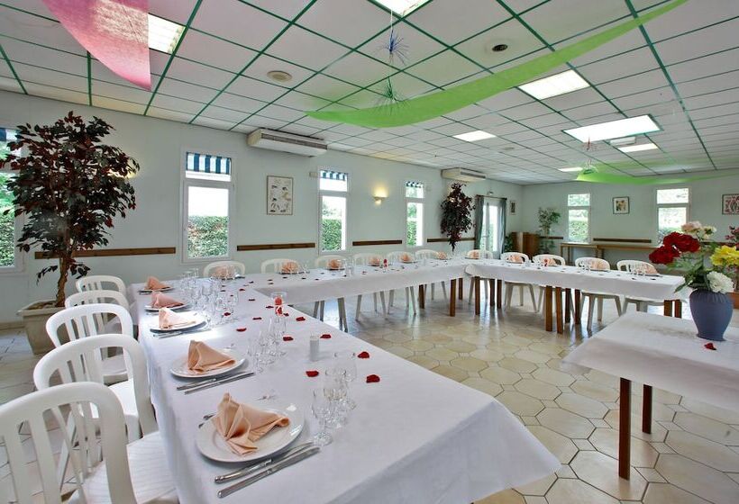 酒店 Logis Hôtel Restaurant Le Sorbier