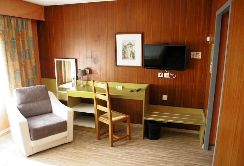 בית מלון כפרי Le Skippy