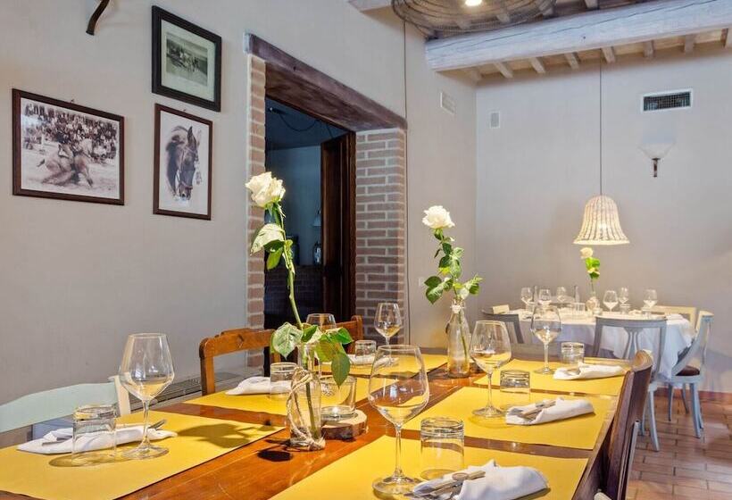 Alluring Cottage In Citta Della Pieve With Swimming Pool