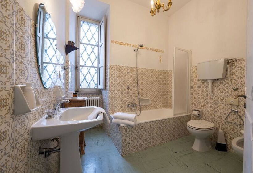 Castello Di Sovicille   Residenza D Epoca