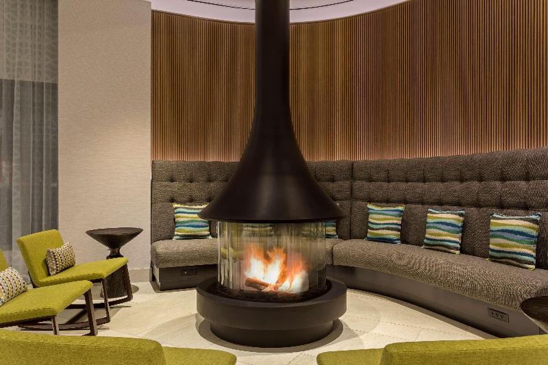 هتل Hilton Garden Inn Boston Brookline, Ma