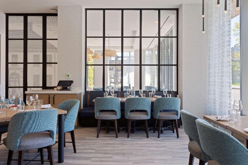 בית מלון כפרי Hilton Garden Inn Boston Brookline, Ma