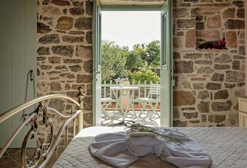 بنسيون Palaeopoli Villas
