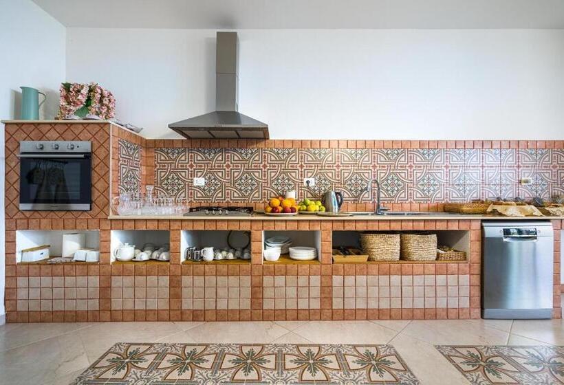 تختخواب و صبحانه Affittacamere Villa Antonio