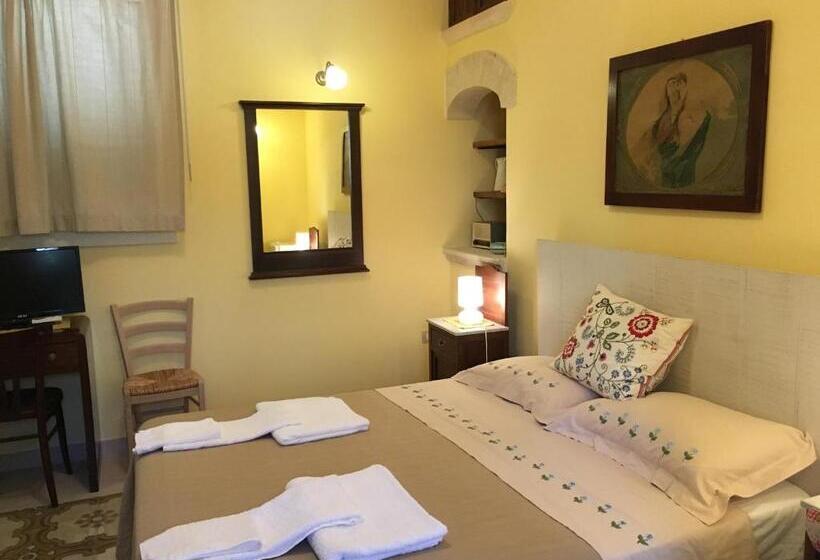 مبيت وإفطار Corte Dei Salentini
