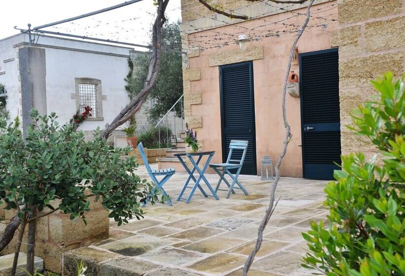 مبيت وإفطار Corte Dei Salentini