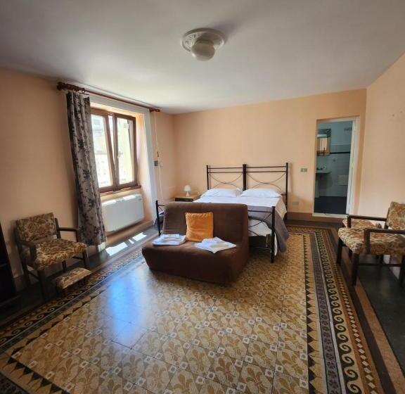 تختخواب و صبحانه Dimora Liberty