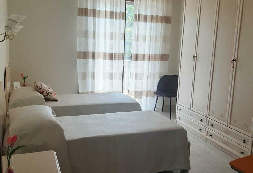 צימר Domus In Fonte