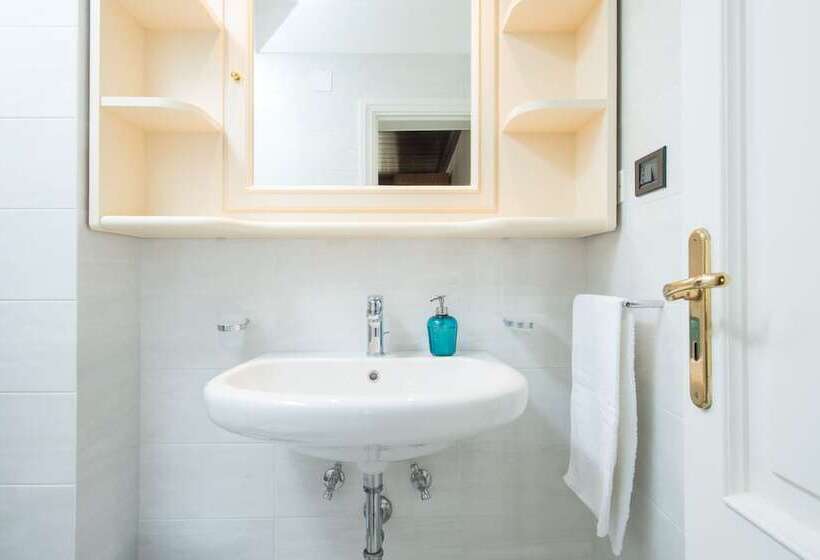 تختخواب و صبحانه Il Garbino Suite And Apartment