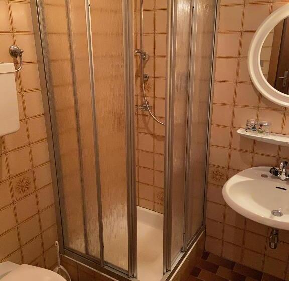 هتل Gasthof Albergo Ressmair