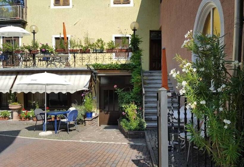هتل Gasthof Albergo Ressmair