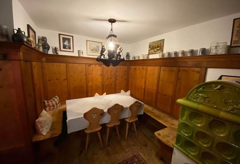 هتل Gasthof Albergo Ressmair