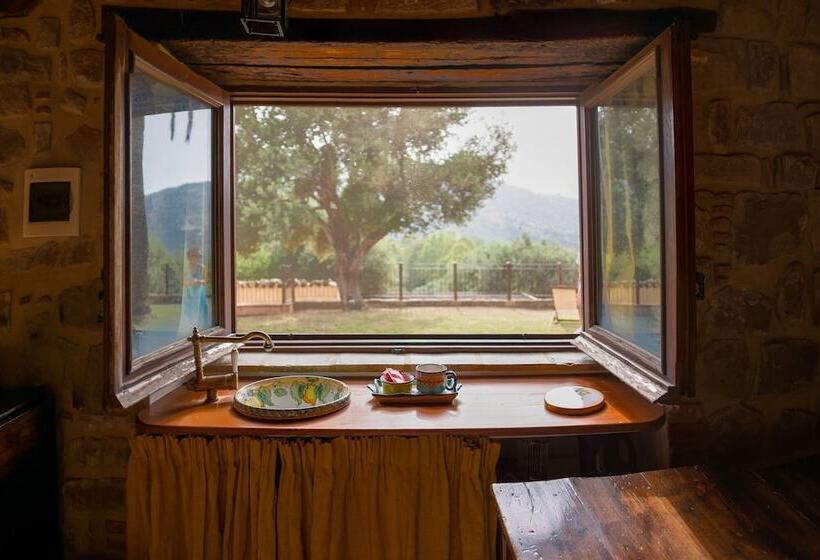 בית מלון כפרי Masseria Maggiore