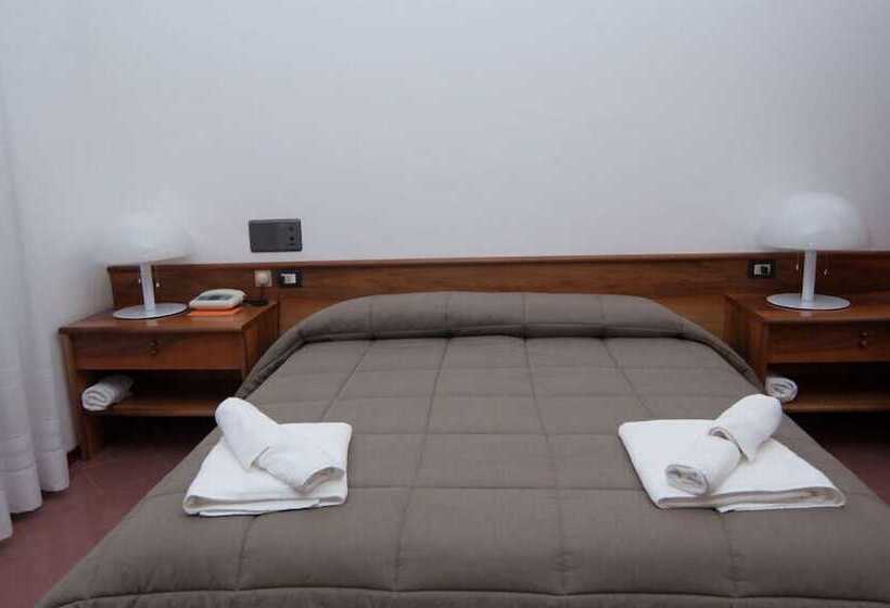 호텔 Ristorante Iapalucci