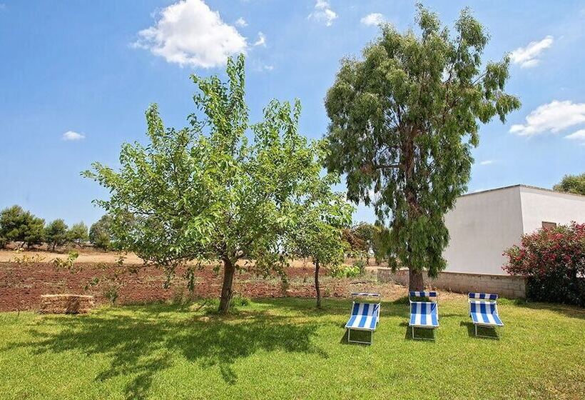 هتل روستایی Agriturismo Masseria Terra D Otranto