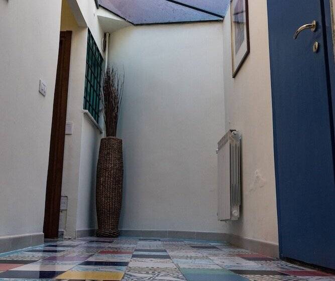 پانسیون Antica Terrazza Frascati