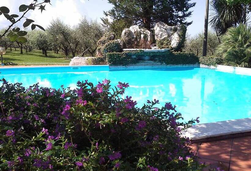 تختخواب و صبحانه Caputaquis