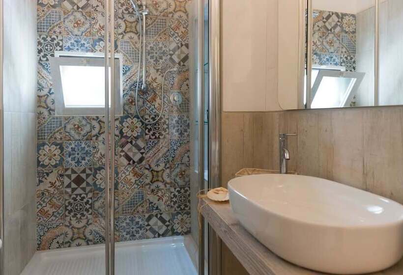 تختخواب و صبحانه Caputaquis