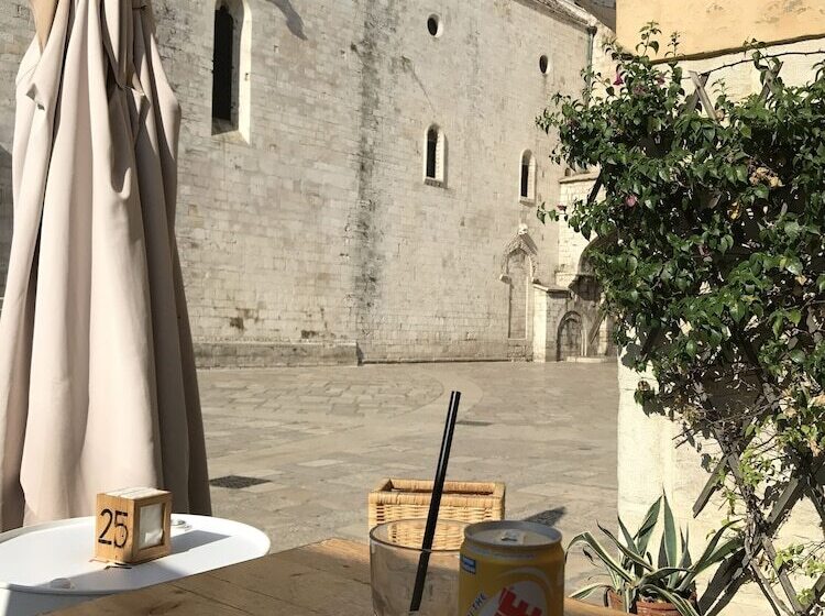 تختخواب و صبحانه Castelduomo Dimore Deluxe