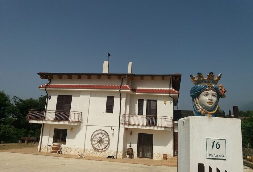 ベッドアンドブレックファースト L Arcadia