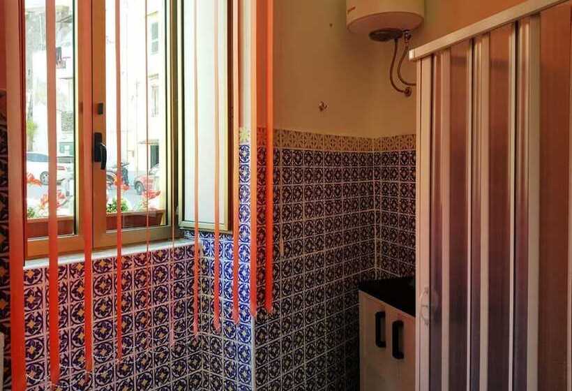 צימר Port Village Vesuvius