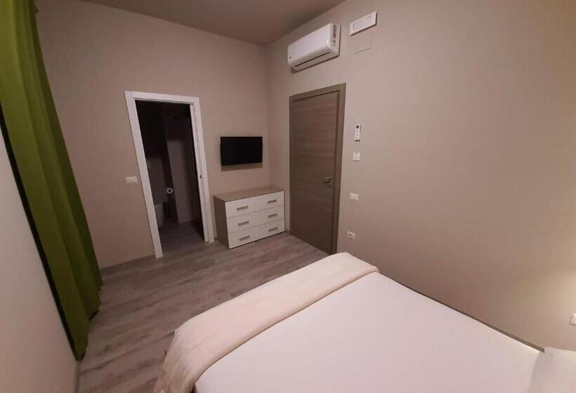 צימר & Ristorante L'angoletto In Selci