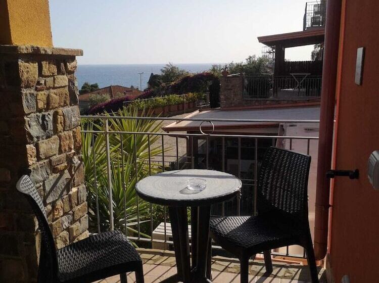فندق فئة نجمة واحدة Cilento Holiday Village