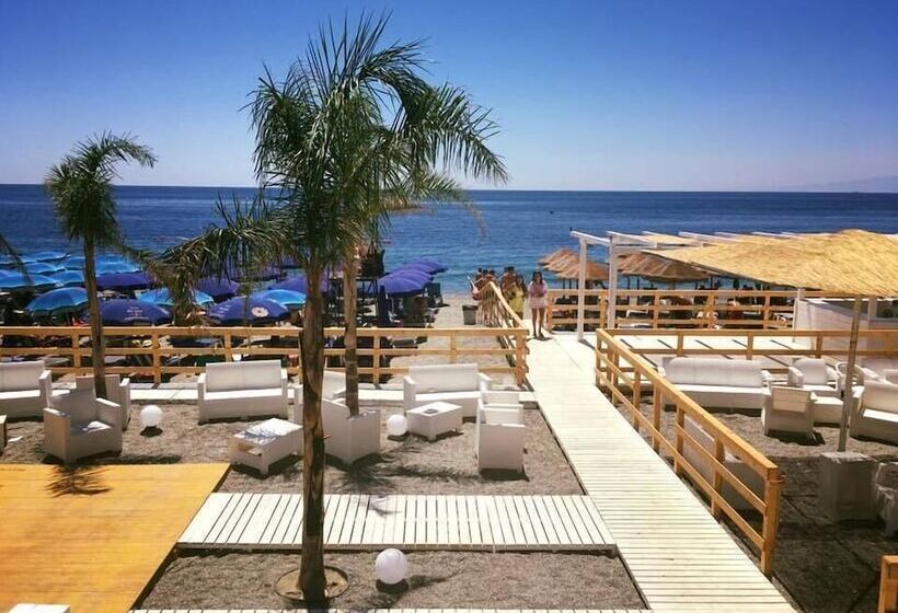 فندق فئة نجمة واحدة La Zagara