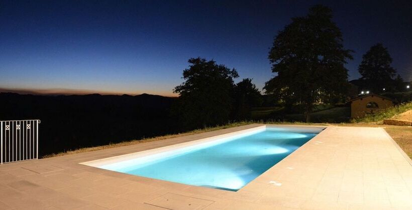 교외 호텔 Agriturismo Le Case