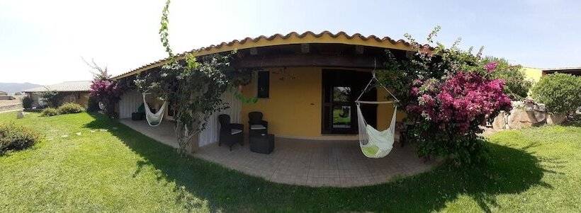 교외 호텔 Agriturismo Lu Nodu