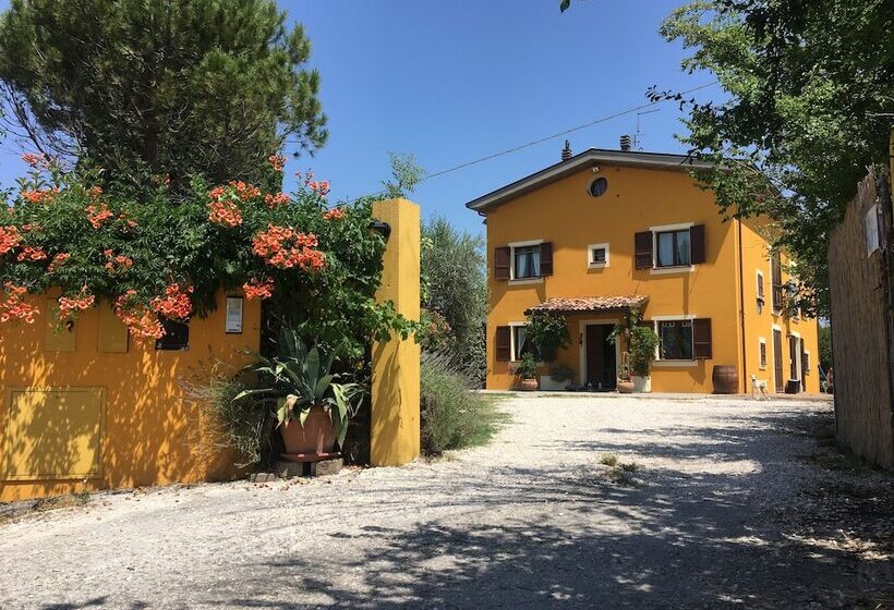 ペンション Locanda Della Lavanda