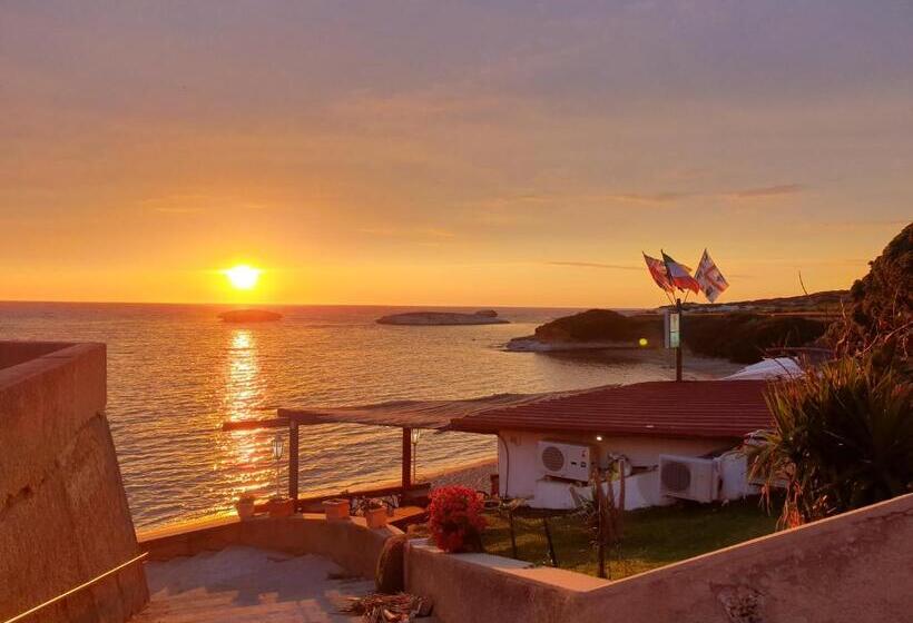 بنسيون Mare Lughente