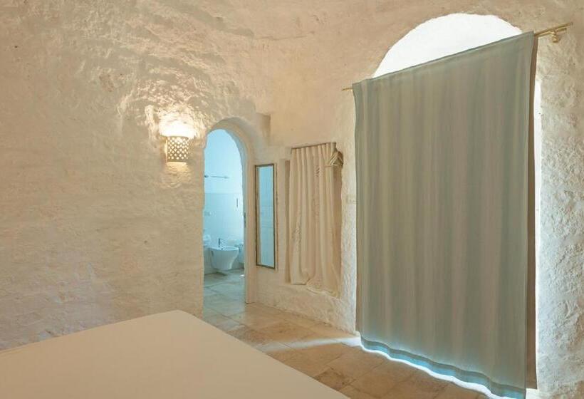 تختخواب و صبحانه Trullitria Rooms