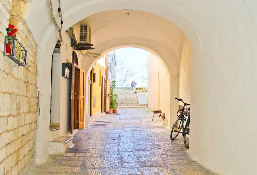 تختخواب و صبحانه San Nicola D Amare