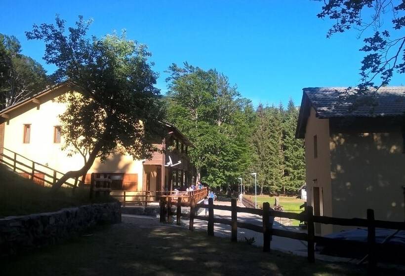 פונדק Rifugio Casermette Del Monte Penna